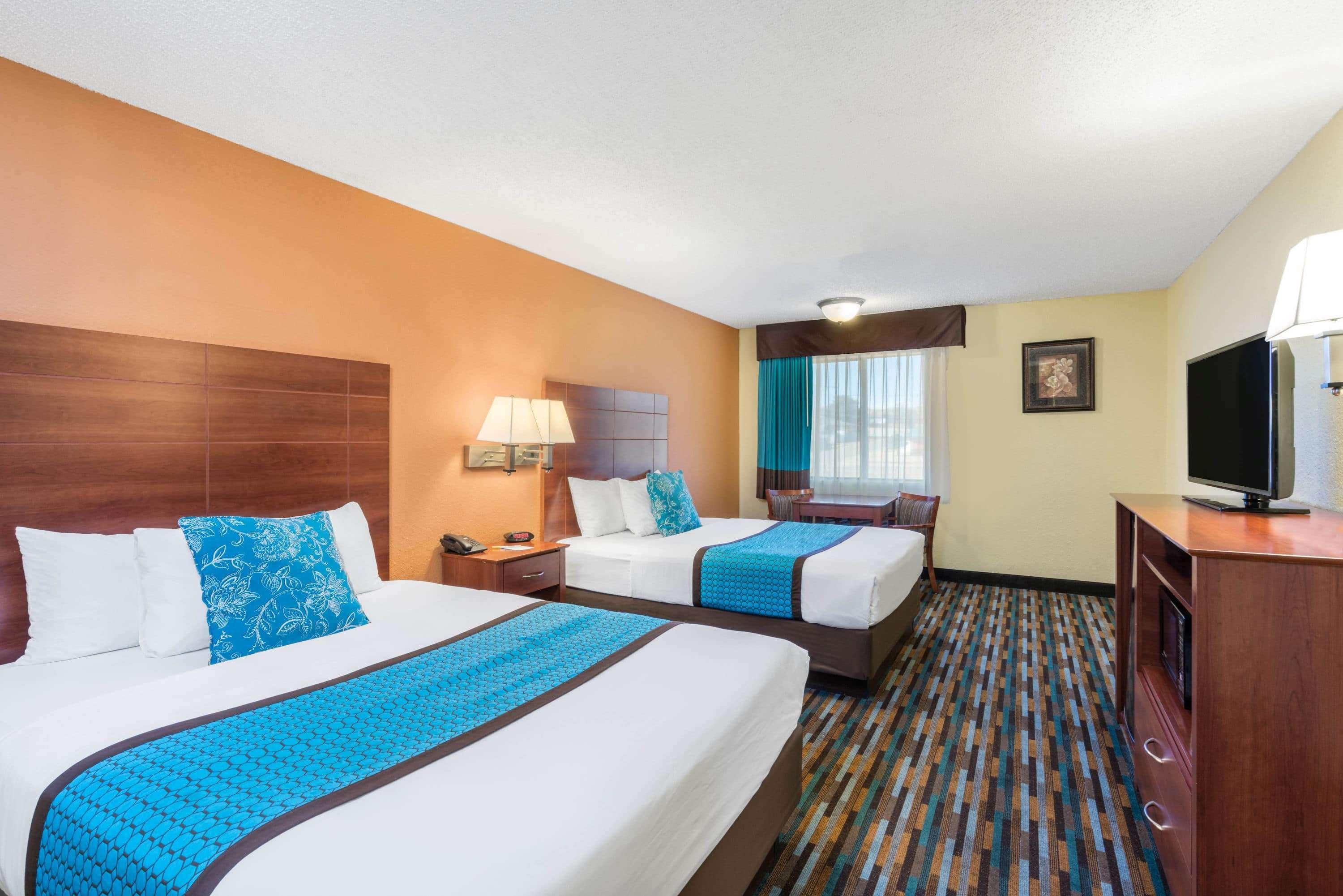 Days Inn By Wyndham Тикумкари Екстериор снимка